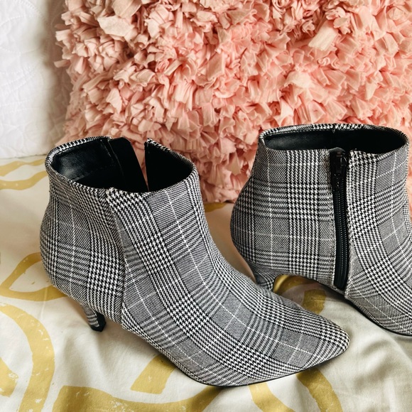 Booties - Picture 8 of 16